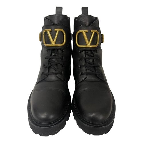 Pre-owned Valentino Garavani Vlogo Leather Biker Boots In Black