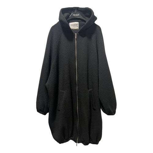 Pre-owned Over-d Coat In Black
