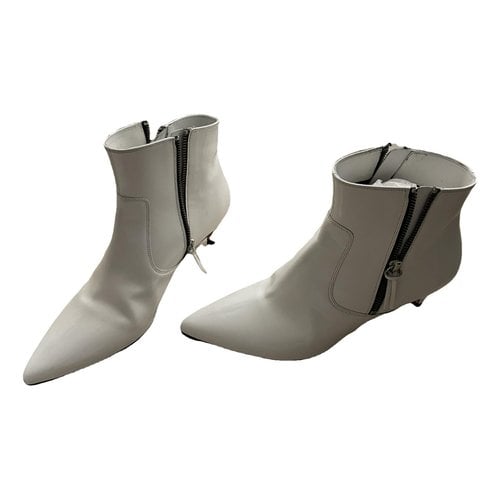 Pre-owned Isabel Marant Leather Boots In White