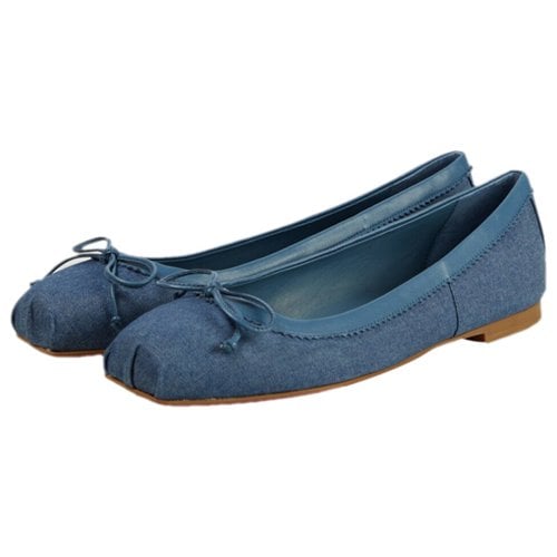 Pre-owned Christian Louboutin Cloth Ballet Flats In Blue