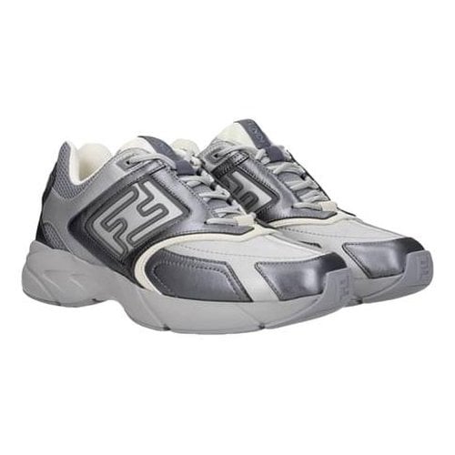 Pre-owned Fendi Low Trainers In Silver