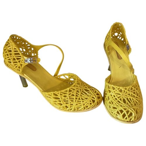 Pre-owned Melissa Sandals In Yellow