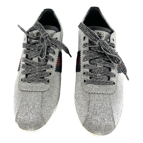 Pre-owned Gucci Glitter Trainers In Silver