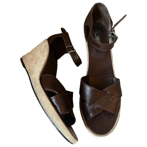 Pre-owned Apc Leather Sandals In Brown