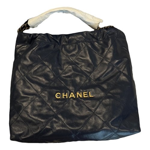 Pre-owned Chanel 22 Leather Handbag In Navy
