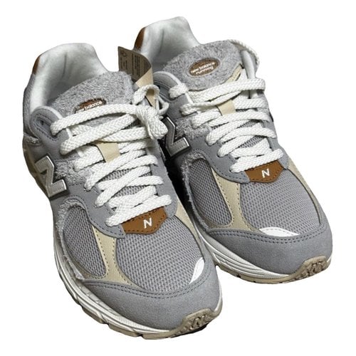Pre-owned New Balance Cloth Lace Ups In Grey