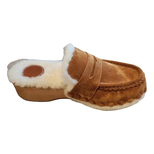 Pre-owned Chloé Mules & Clogs In Camel