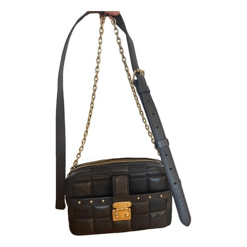 Pre-owned Louis Vuitton Coussin Leather Handbag In Black