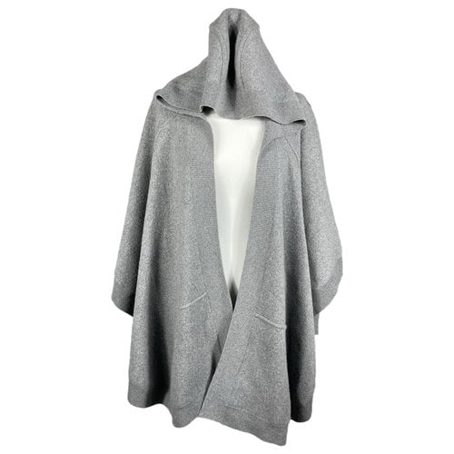 Pre-owned Burberry Wool Poncho In Grey