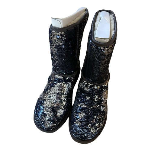 Pre-owned Ugg Glitter Boots In Silver