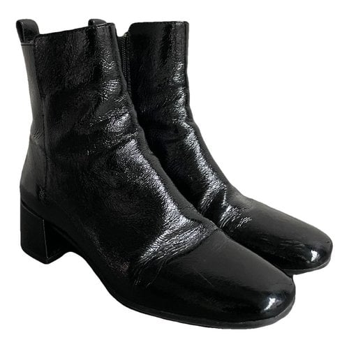 Pre-owned Steffen Schraut Patent Leather Ankle Boots In Black