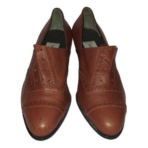 Pre-owned Sergio Rossi Leather Flats In Brown