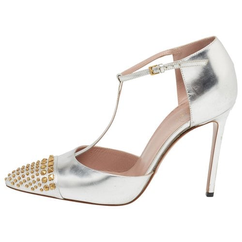 Pre-owned Gucci Patent Leather Sandal In Metallic