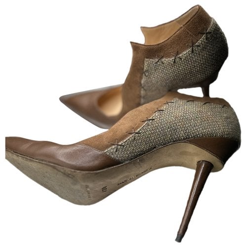 Pre-owned Manolo Blahnik Leather Heels In Brown