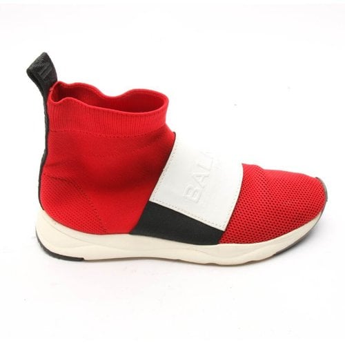 Pre-owned Balmain Leather Trainers In Red