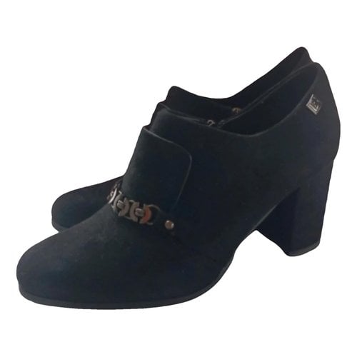 Pre-owned Laura Biagiotti Ankle Boots In Black