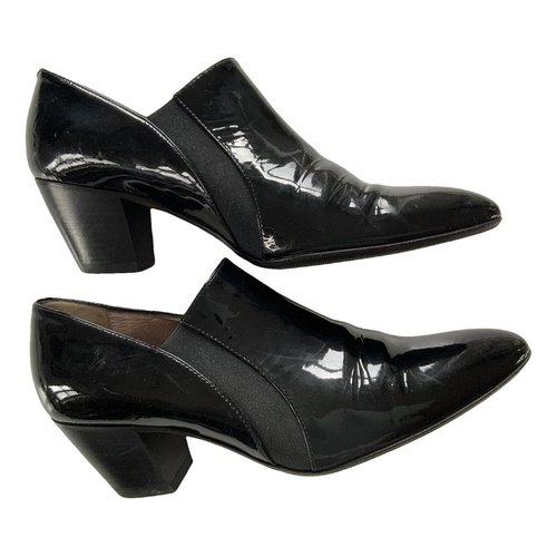 Pre-owned Walter Steiger Patent Leather Heels In Black