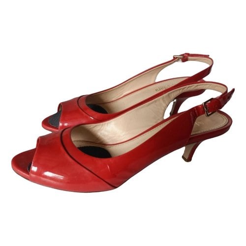 Pre-owned Max Mara Atelier Patent Leather Sandals In Red