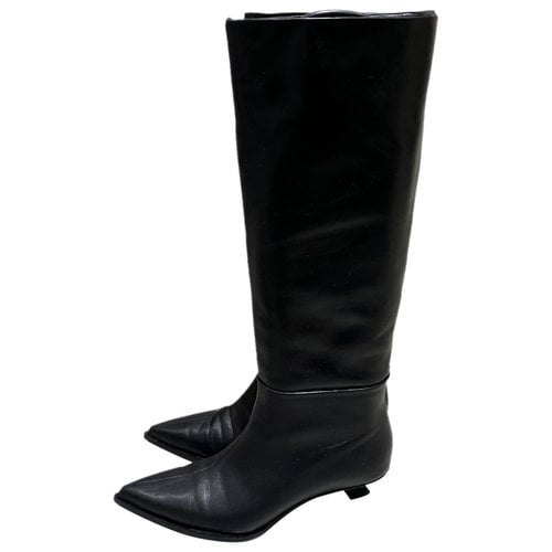 Pre-owned Massimo Dutti Leather Boots In Black