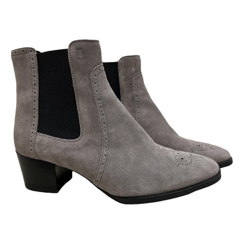 Pre-owned Tod's Ankle Boots In Grey