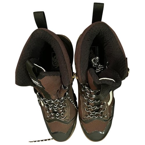 Pre-owned Vans Patent Leather Boots In Black