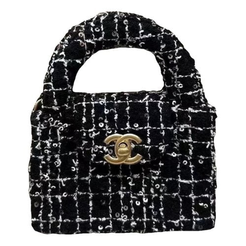 Pre-owned Chanel Vanity Leather Handbag In Black