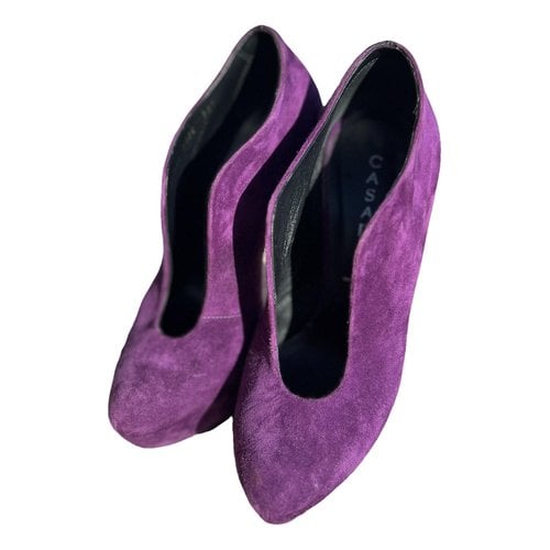 Pre-owned Casadei Velvet Heels In Purple