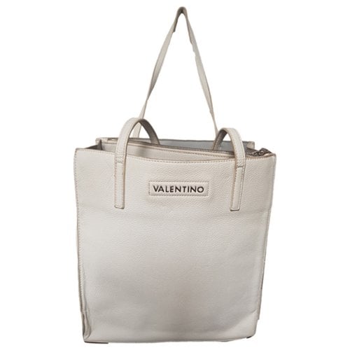 Pre-owned Valentino By Mario Valentino Leather Crossbody Bag In White