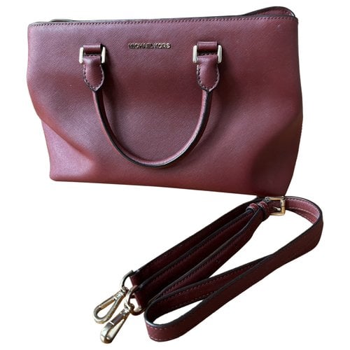 Pre-owned Michael Kors Leather Purse In Burgundy