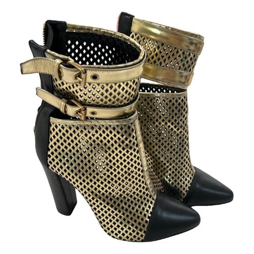 Pre-owned Balmain Leather Ankle Boots In Metallic