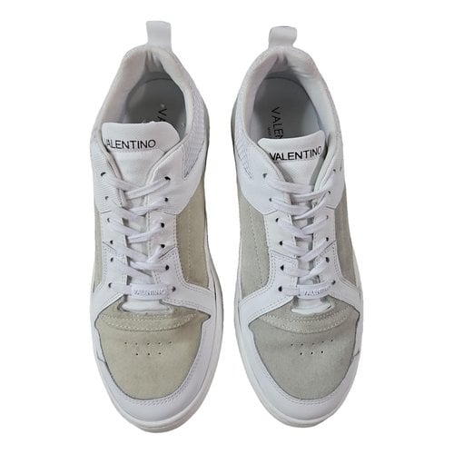 Pre-owned Valentino By Mario Valentino Leather Low Trainers In White