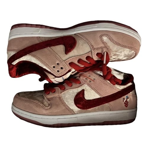 Pre-owned Nike Dunk Sky Velvet Trainers In Pink