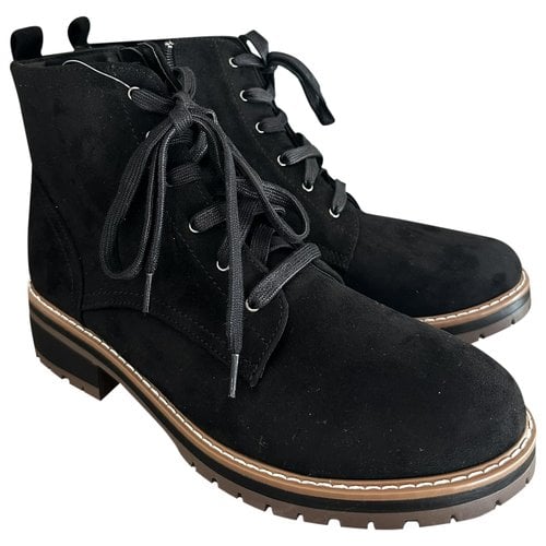 Pre-owned Kensie Boots In Black