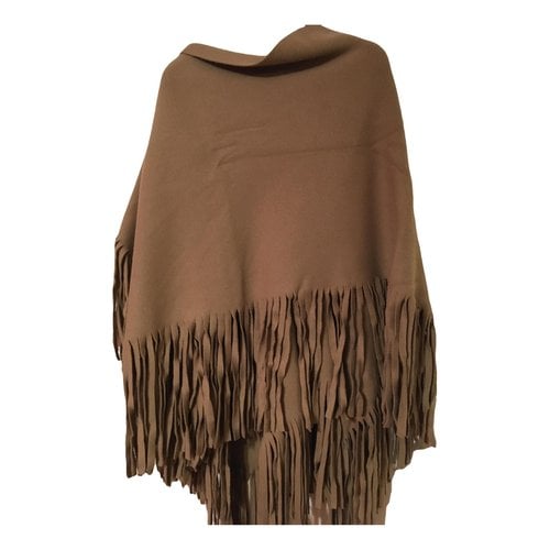 Pre-owned Burberry Wool Cape In Beige