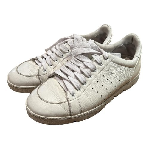 Pre-owned Loewe Leather Low Trainers In White