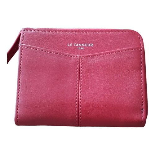 Pre-owned Le Tanneur Leather Wallet In Red