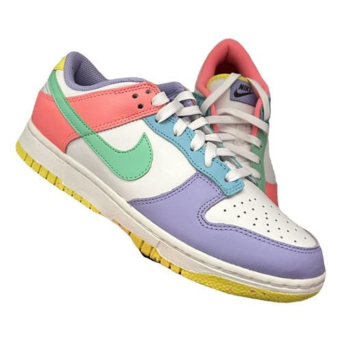 Pre-owned Nike Sb Dunk Low Leather Trainers In Multicolour