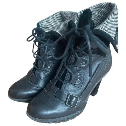 Pre-owned Pataugas Leather Lace Up Boots In Black