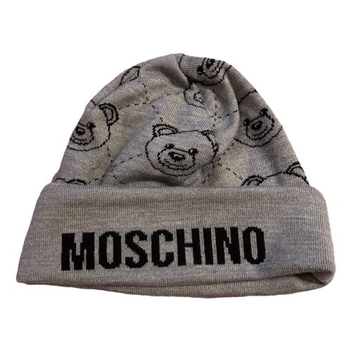 Pre-owned Moschino Wool Beanie In Grey