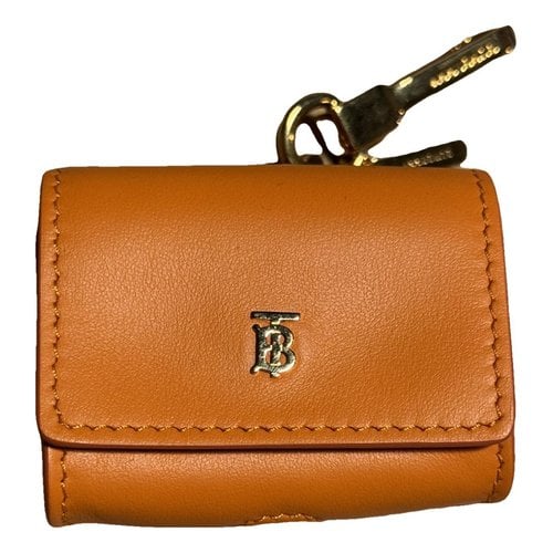 Pre-owned Burberry Leather Purse In Orange