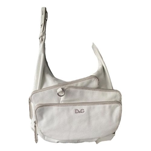 Pre-owned D&g Leather Backpack In White