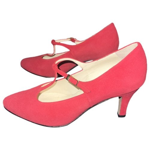 Pre-owned Bally Heels In Red