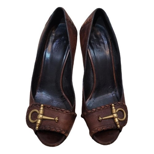 Pre-owned Gucci Leather Heels In Brown