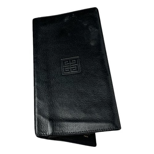 Pre-owned Givenchy Leather Card Wallet In Black