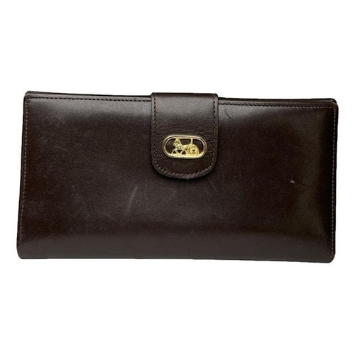 Pre-owned Celine Patent Leather Card Wallet In Brown