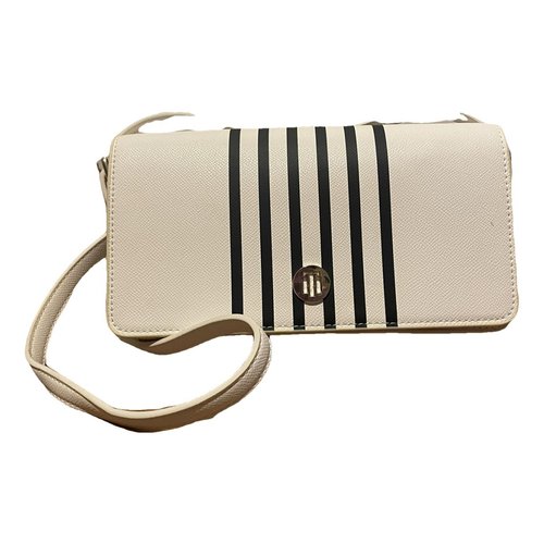 Pre-owned Tommy Hilfiger Vegan Leather Crossbody Bag In White
