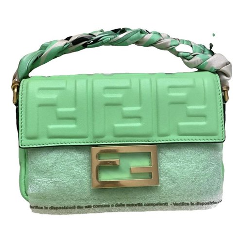 Pre-owned Fendi Baguette Leather Handbag In Green
