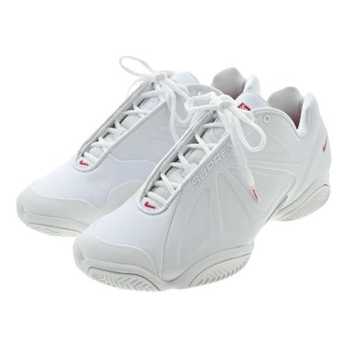 Pre-owned Nike X Supreme Trainers In White