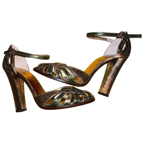 Pre-owned Fendi Leather Sandal In Gold