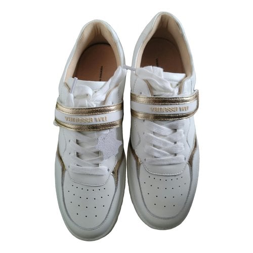 Pre-owned Vanessa Wu Leather Trainers In White